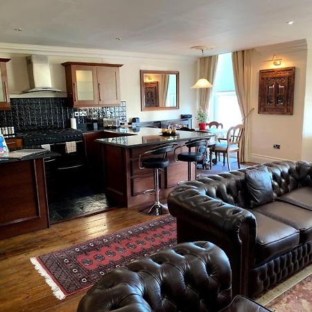Hotel Mansion House Scarborough Esterno foto A typical apartment